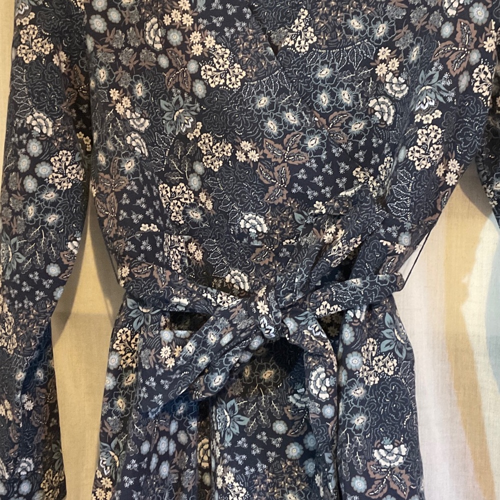 Long Sleeve Floral Wrap Midi Dress - Blue - Picture 8 of 8